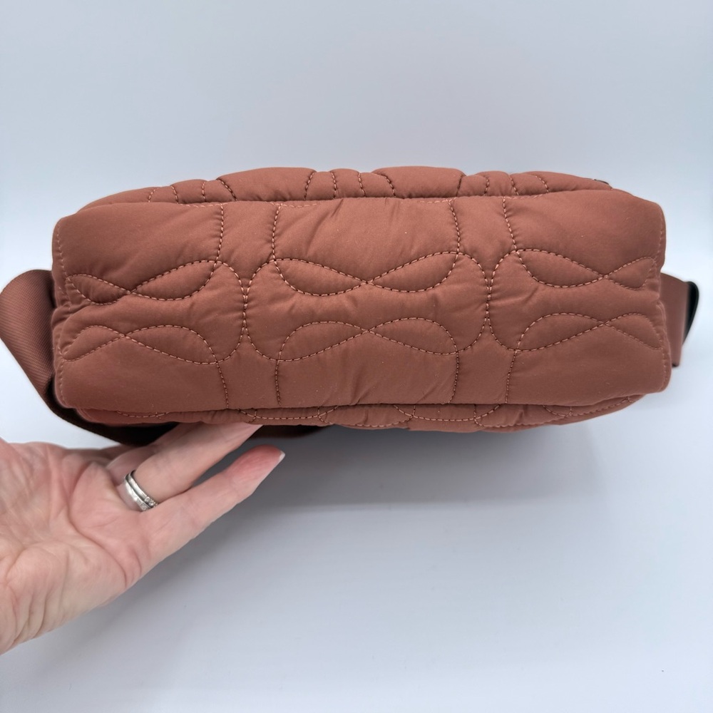 Lululemon Quilted Embrace 4L Crossbody Bag Purse Ancient Copper - Picture 7 of 16